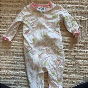 Charming Pink and Green Kids Footie